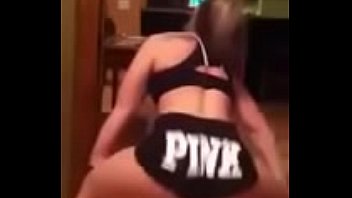 phat ass milky girl jiggles her ginormous assmp4 find6