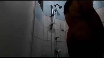 Sexy Filipina shows off in the shower