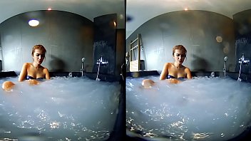 vrpussyvisioncom - humid finger games in the whirlpool.